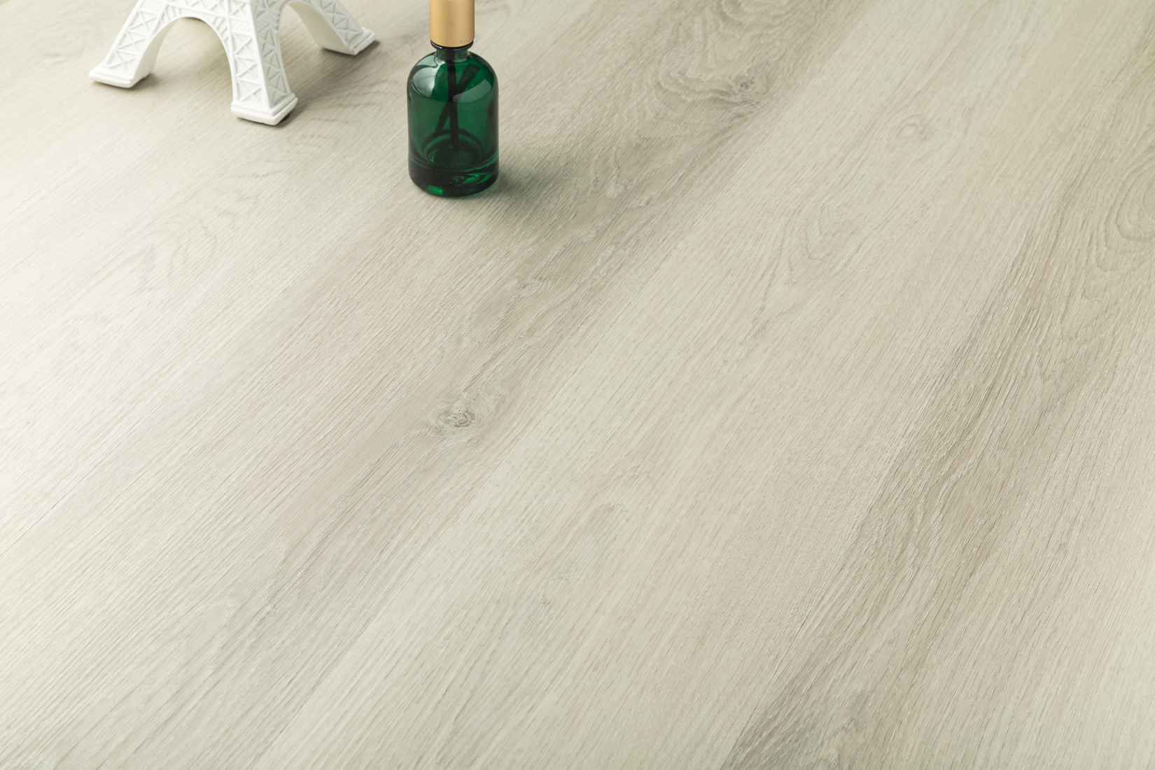 Grandeur Continental New Jersey (7mm) flooring detail