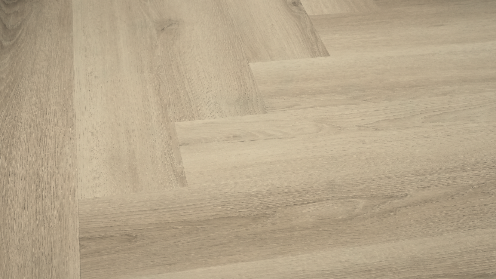 Grandeur Designer Rice Lake flooring detail