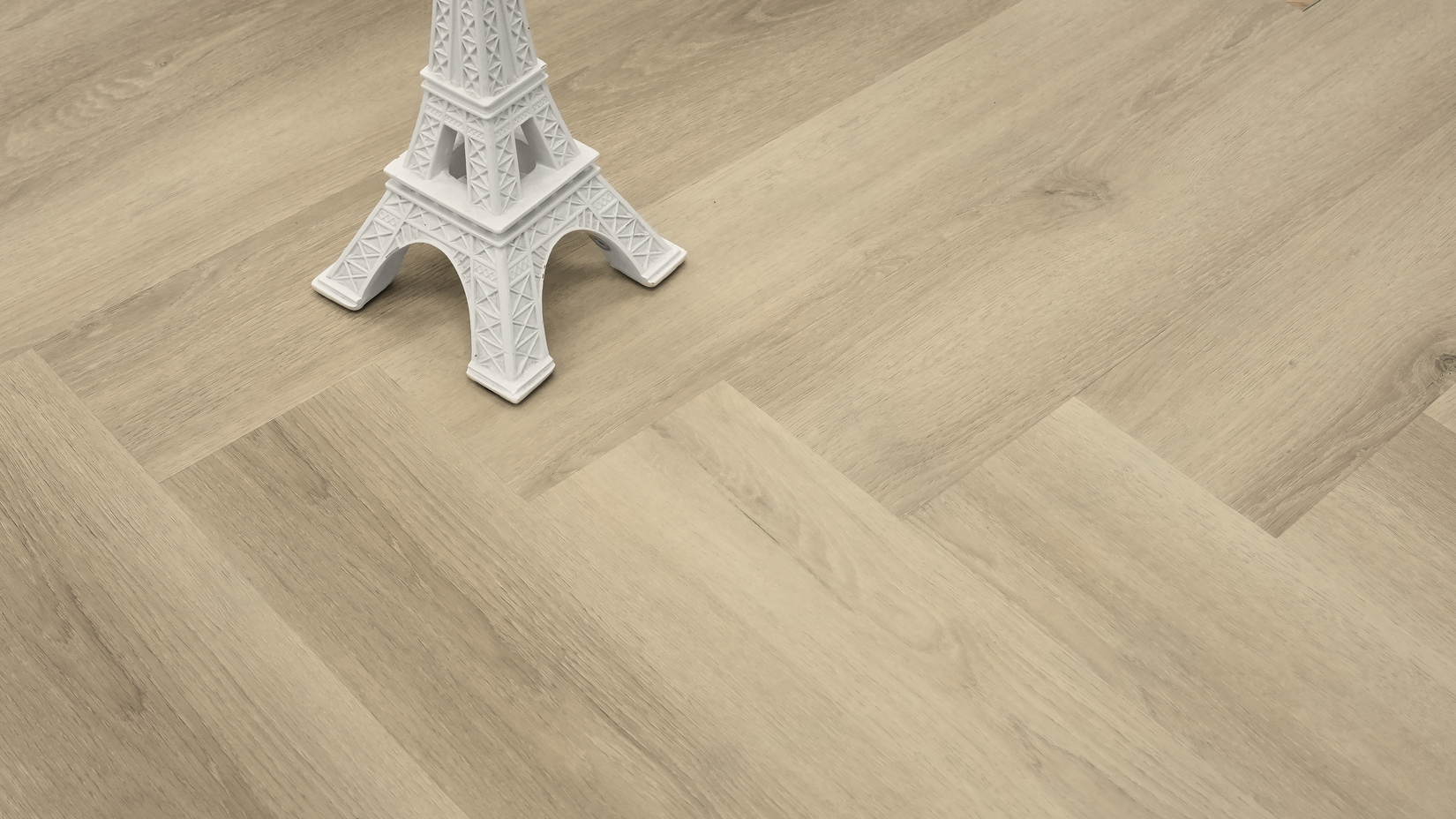 Grandeur Designer Rice Lake flooring detail