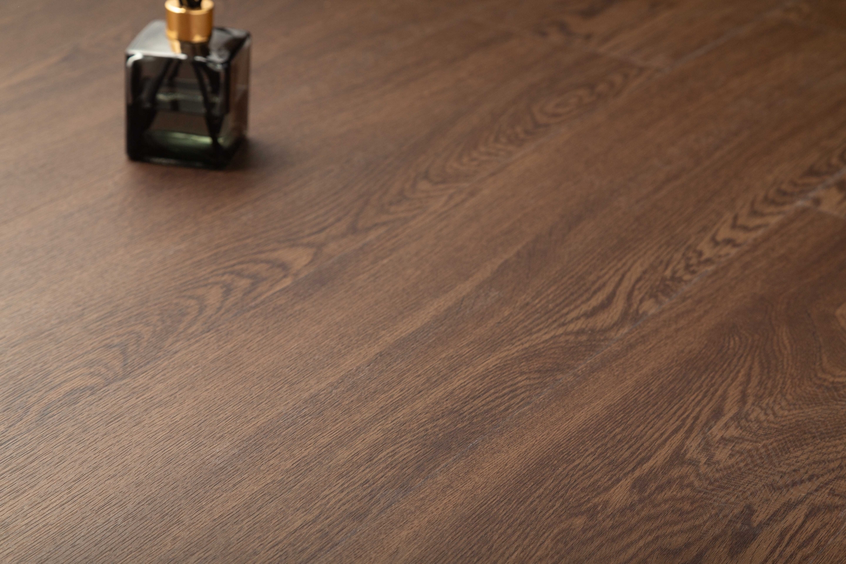 Grandeur Essential Algoquin flooring detail