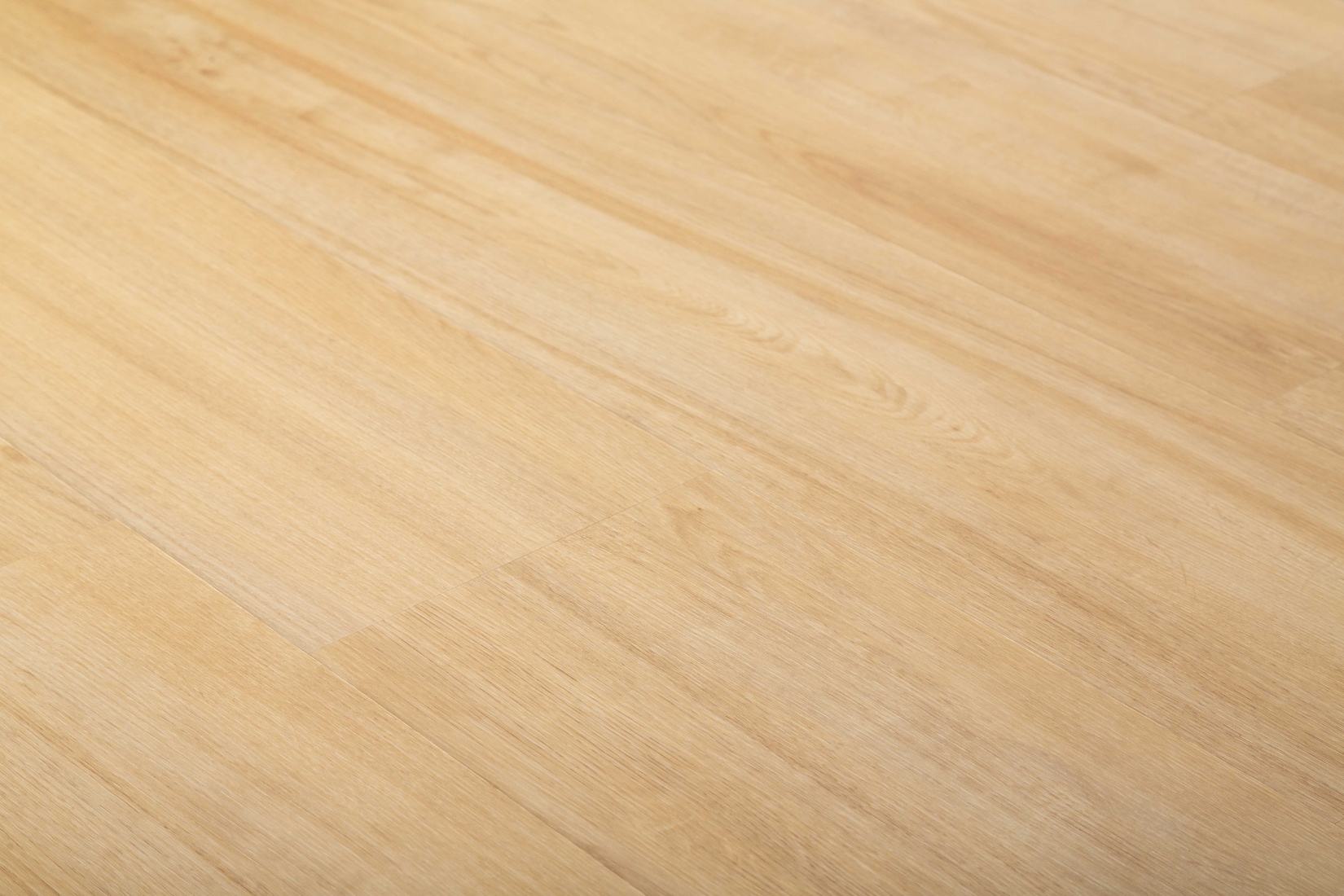 Grandeur Essential Lake Simcoe flooring detail