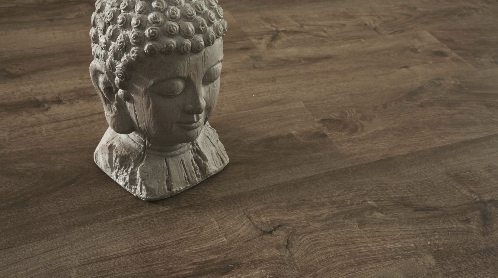 Grandeur Entrepreneur Woodmere flooring detail