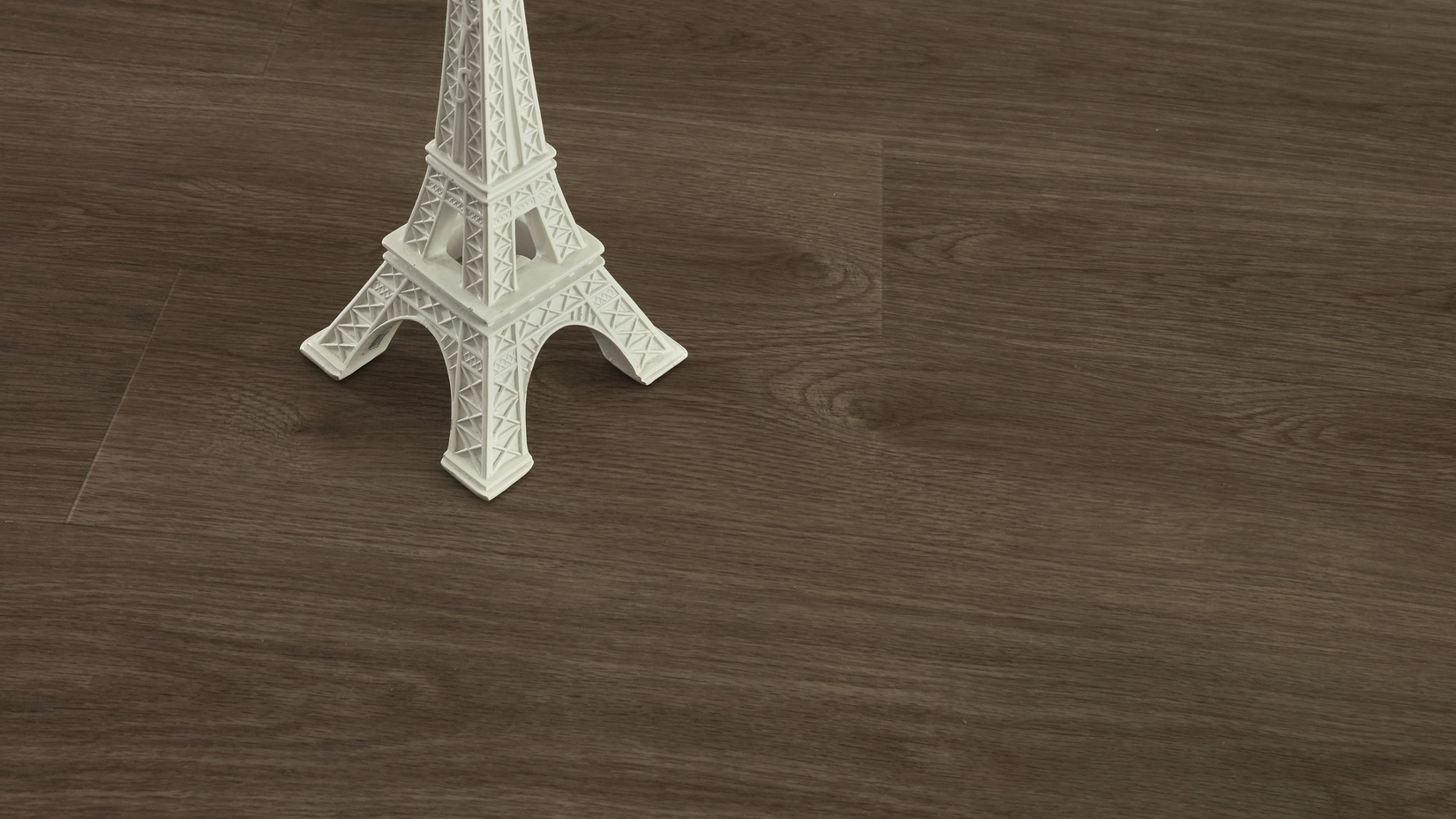 Grandeur Ultimate Humber Bay flooring detail