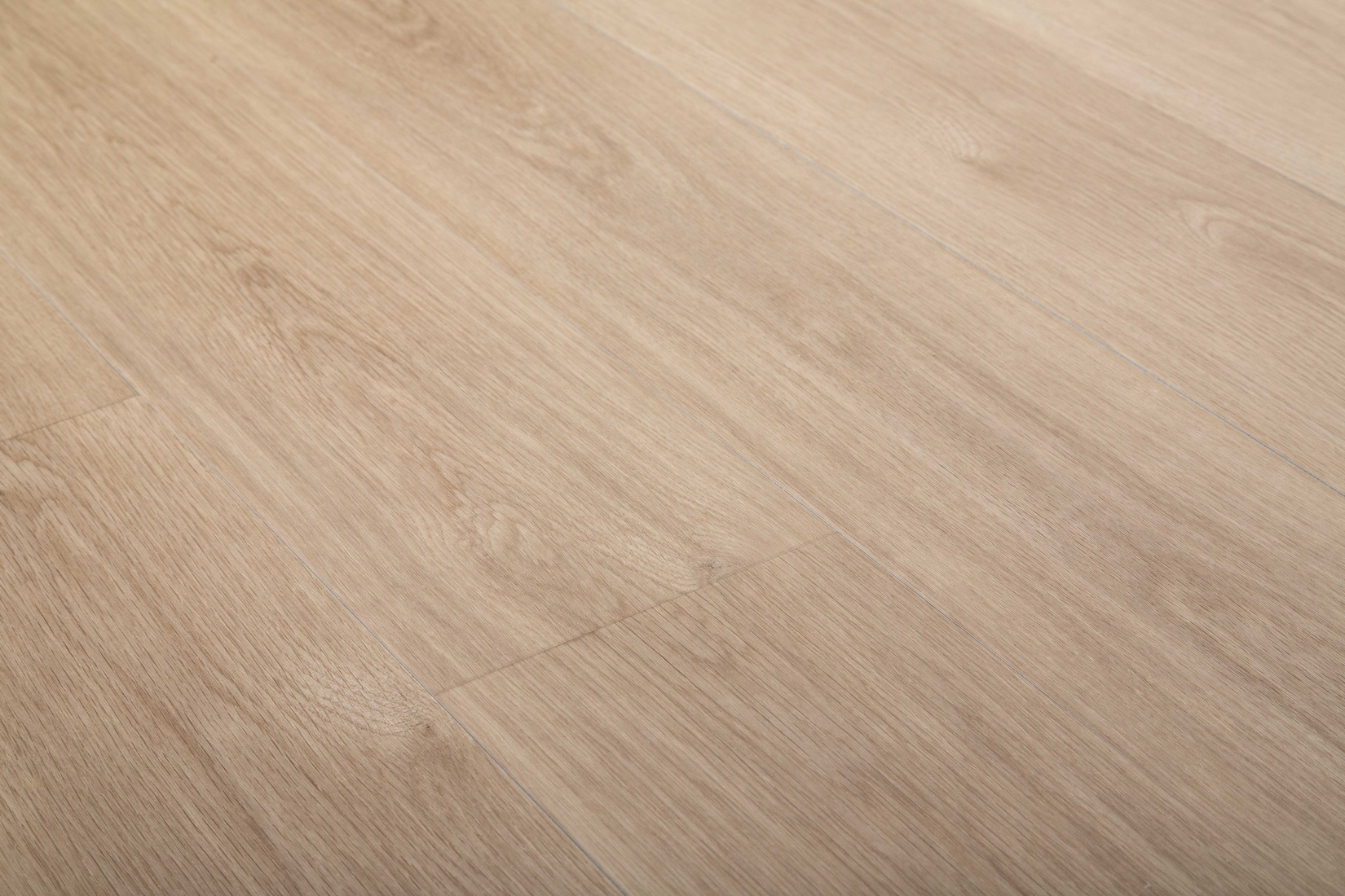 Grandeur Ultimate Summer Wharf flooring detail