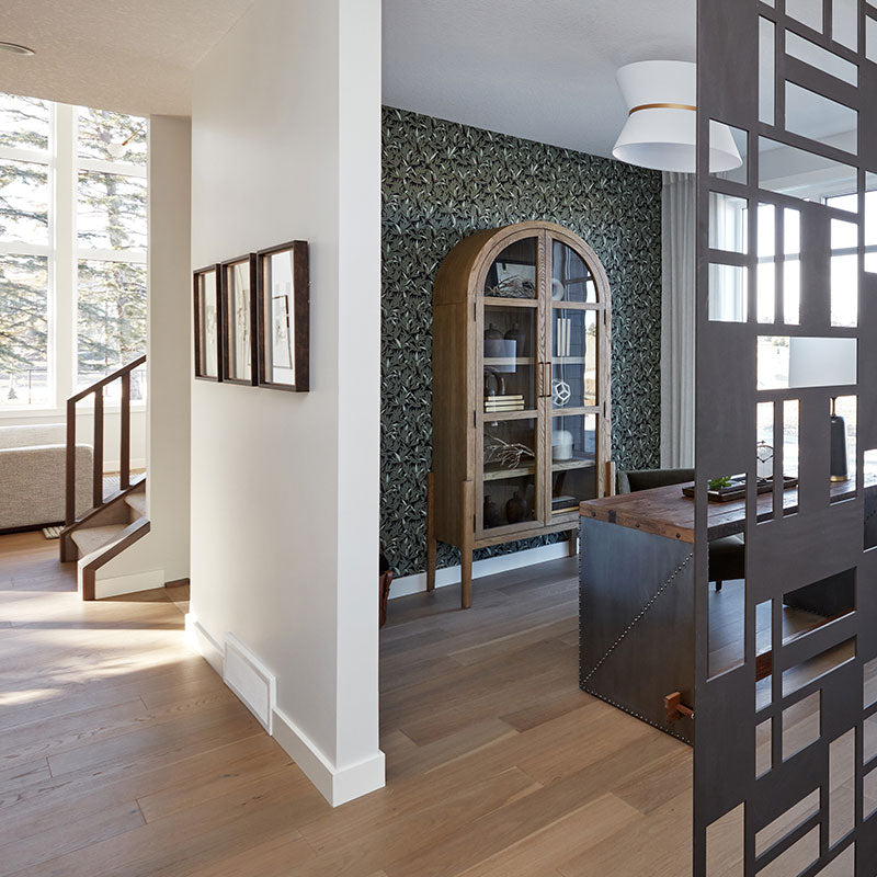 Divine Pied-à-Terre - Bastille - European Oak