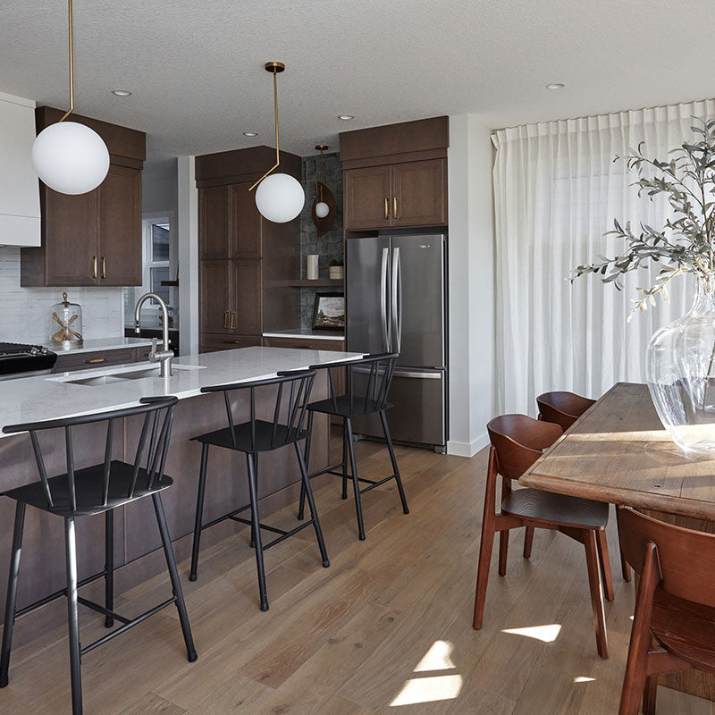 Divine Pied-à-Terre - Bastille - European Oak