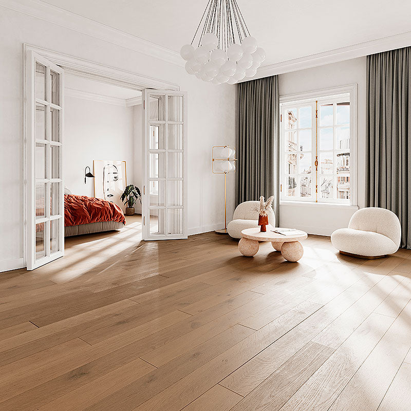 Divine Pied-à-Terre - Goutte D’or - European Oak