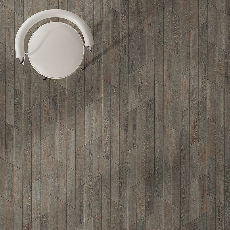 Divine Cosmopolitan - Charlie - European Oak - Chevron