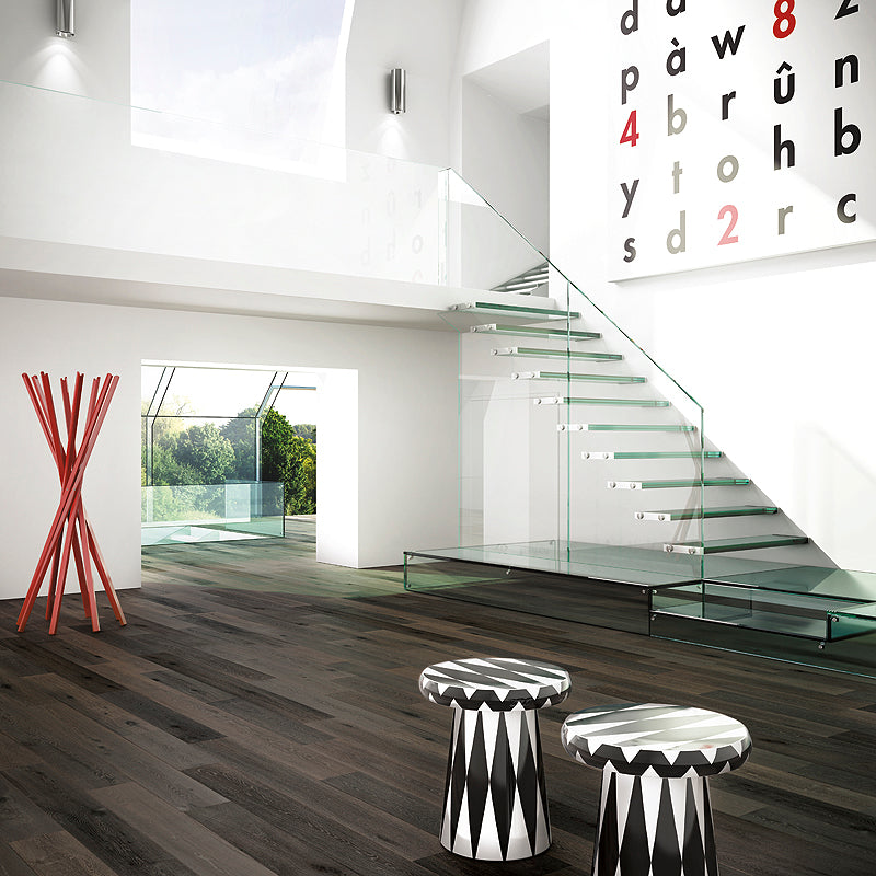 Divine Cosmopolitan - Downward Dog - European Oak