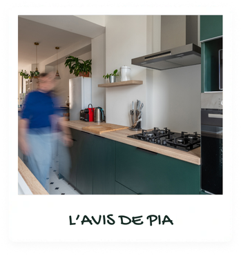 La cuisine vert foncé de Pia