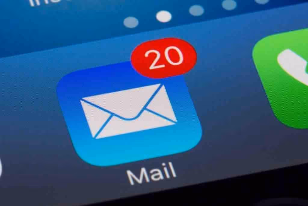 Apple Mail is an option for Mac OS