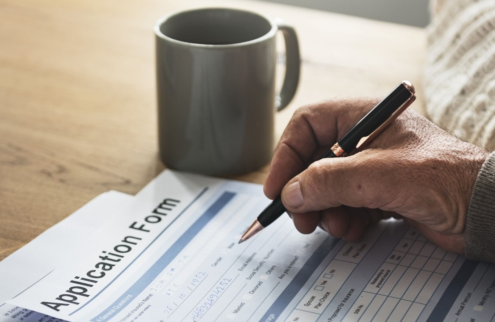 Person completing loan pre-approval application form affecting credit score minimally