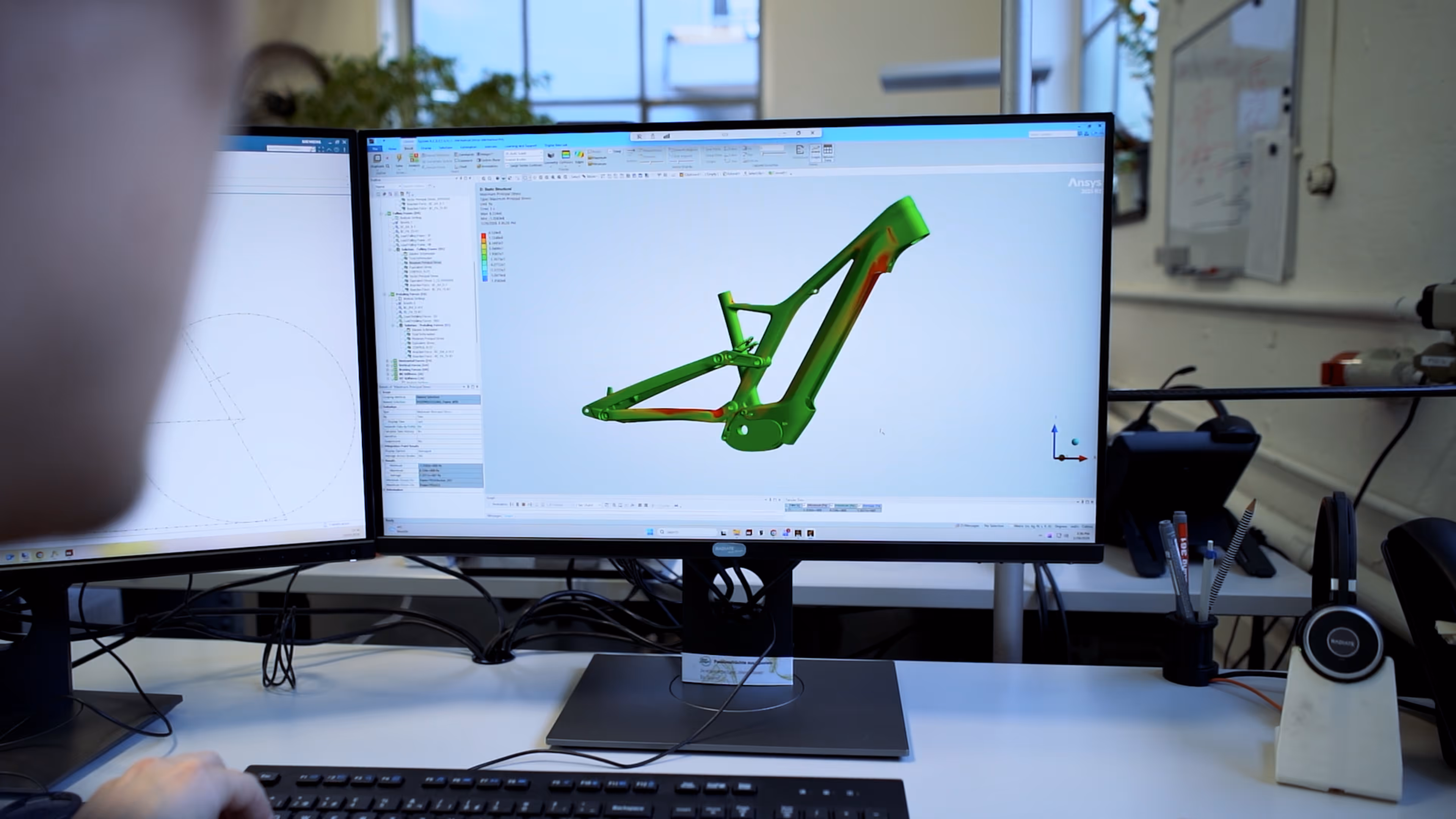 Simulation trifft Realität: Digitale Analyse eines E-MTB-Rahmens für maximale Performance.