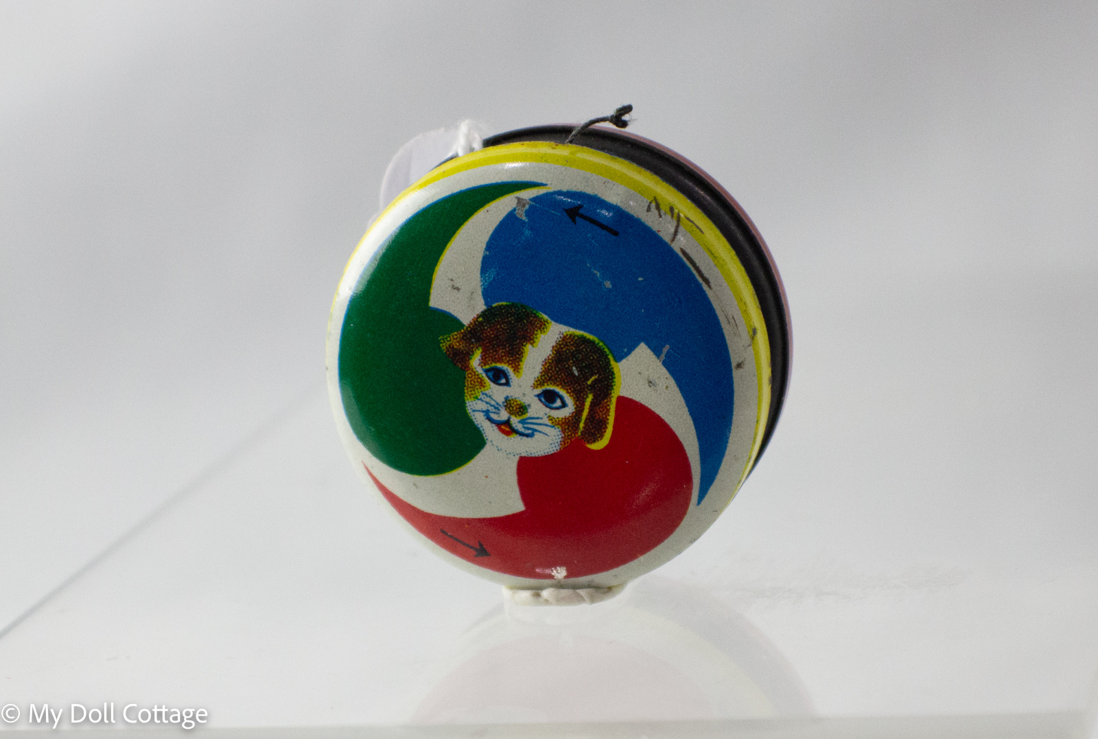 1960s Litho Tin Yo-Yo – Tiger & Puppy Design