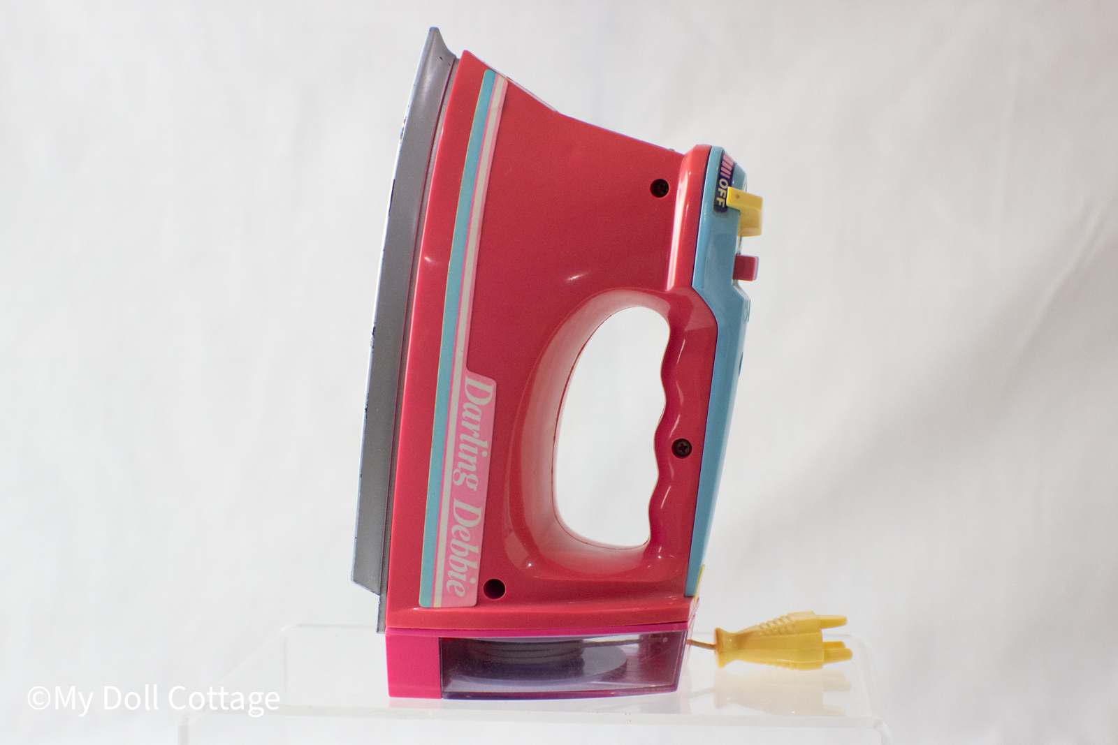 1970s Darling Debbie Musical Toy Iron