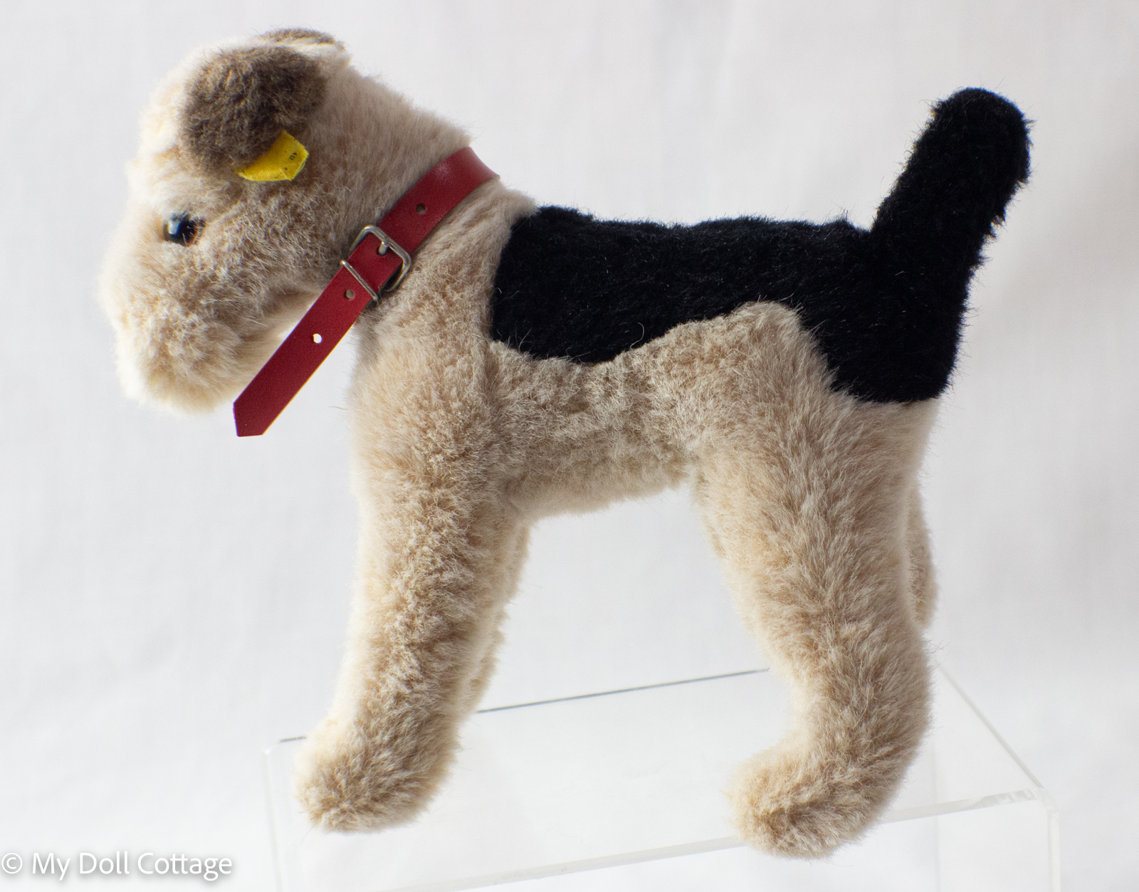 1998 – Germany – Steiff – Standing Terrier Dog 