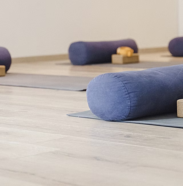 Yoga class helping skiers recover after a day on the slopes in Verbier.