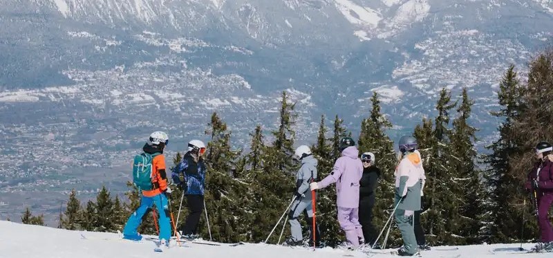 Adult ski coaching clinic in Verbier with Pulse Snowsports