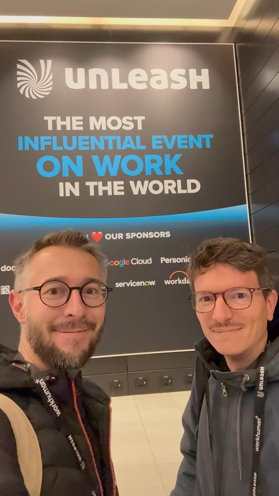 L'équipe Cards sur son stand à UNLEASH World Paris 2026