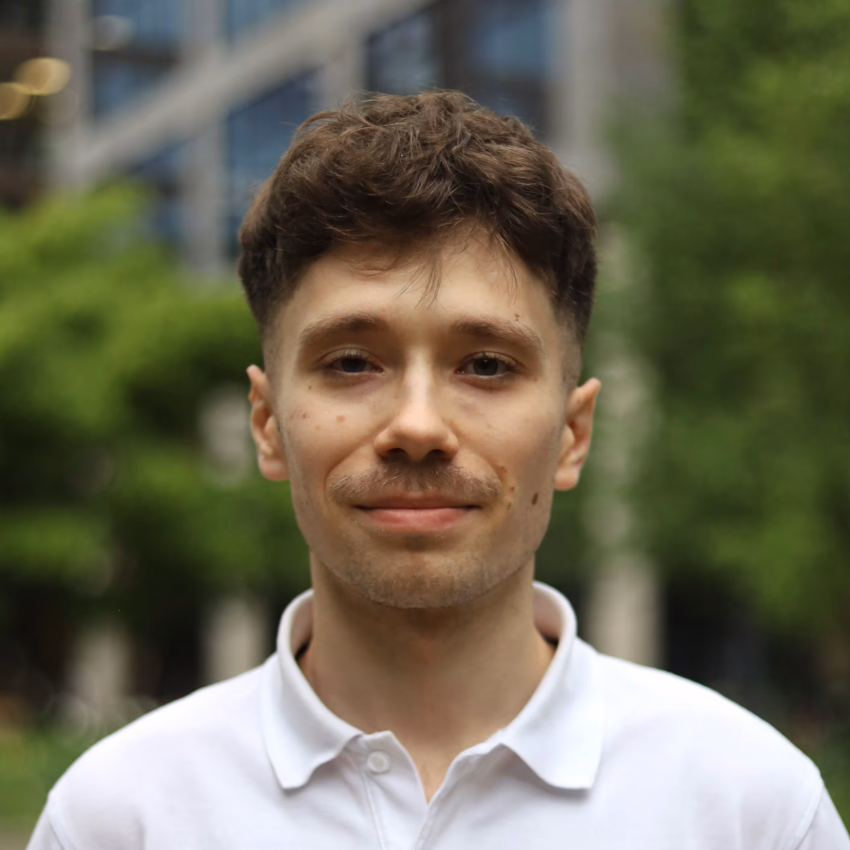 Člen týmu Performind