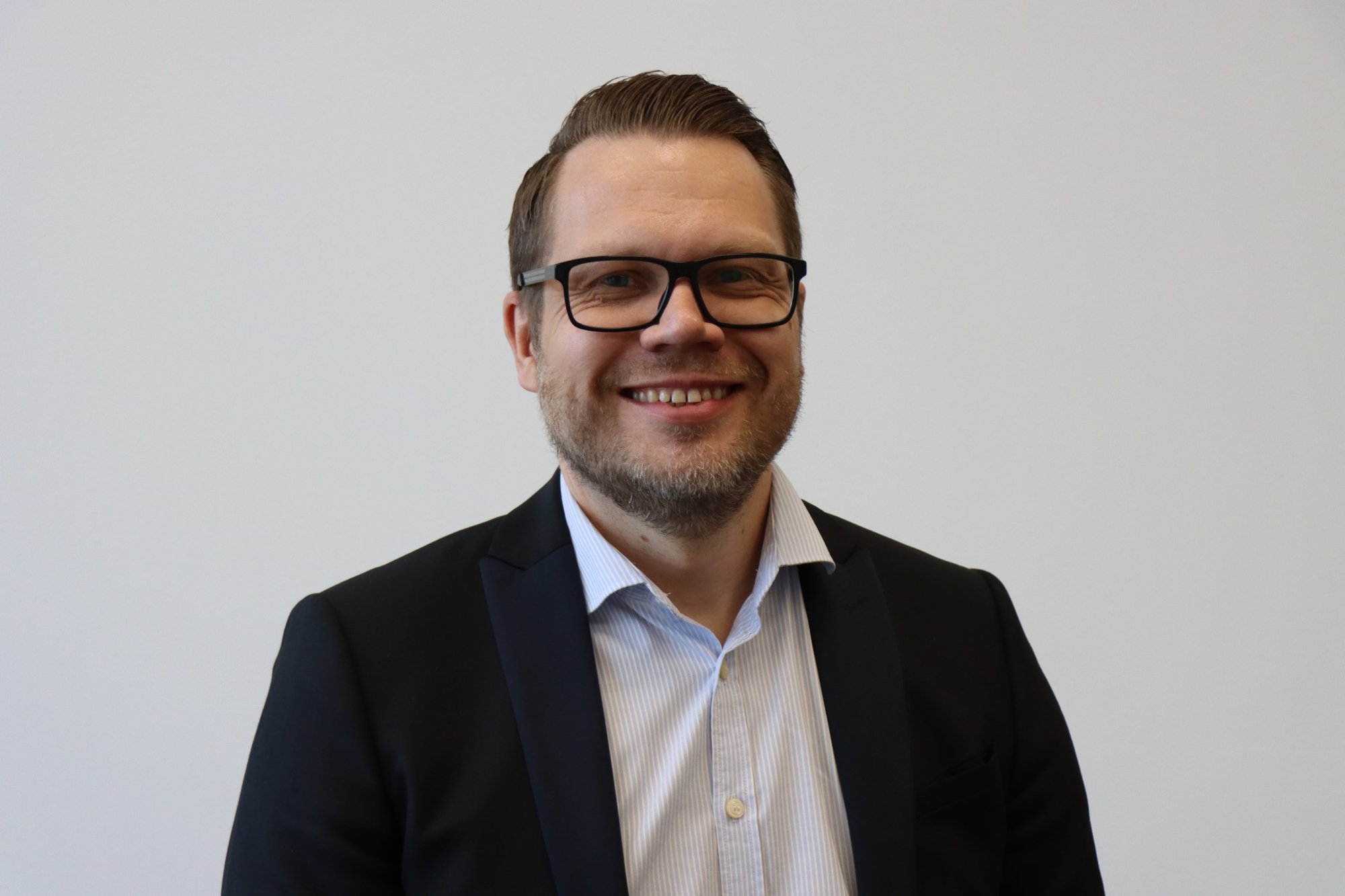 Huld: Kasvuun avaruus- ja puolustussektorin imussa