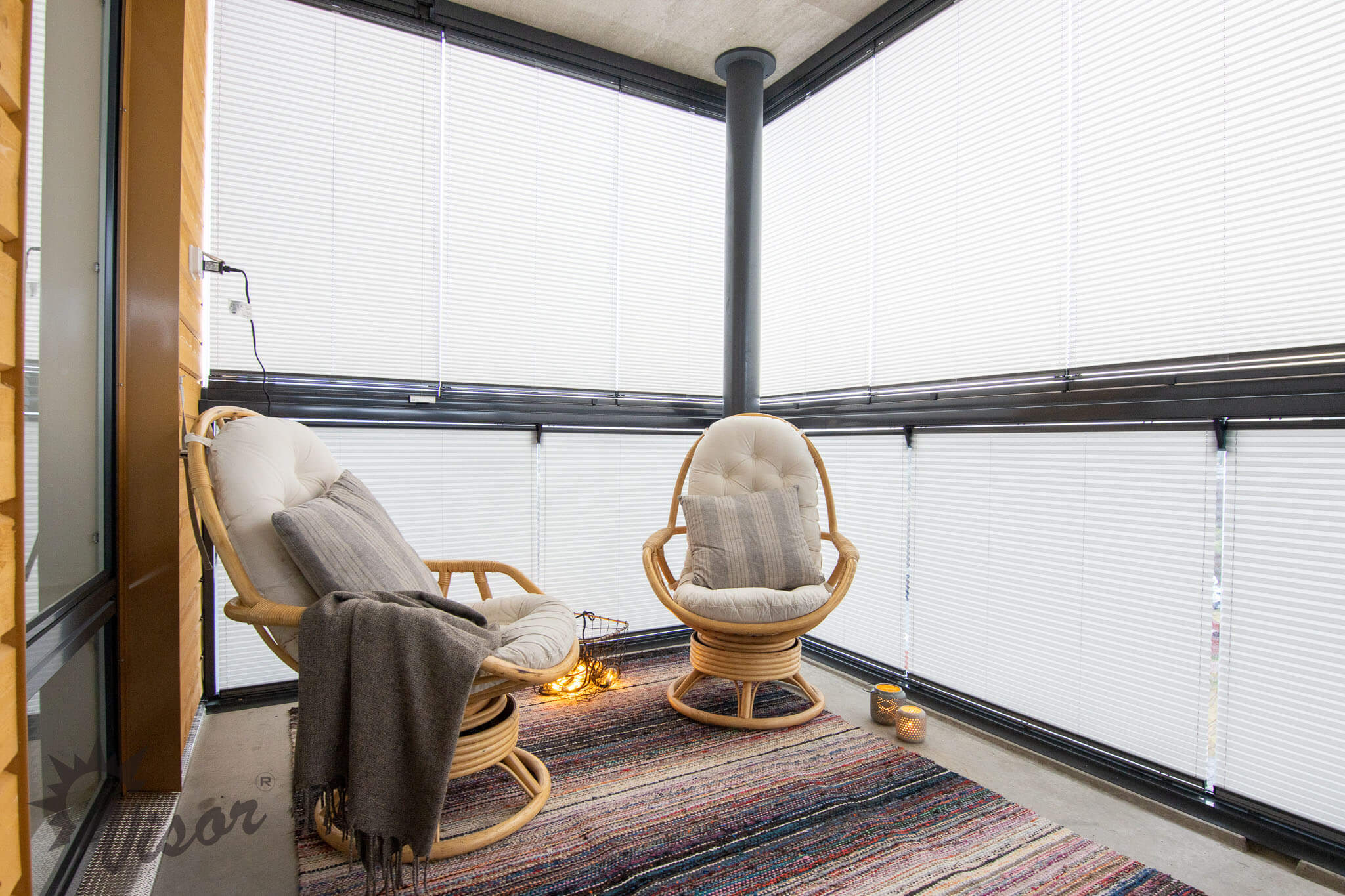 Pienen mökin kaihtimet suljettu