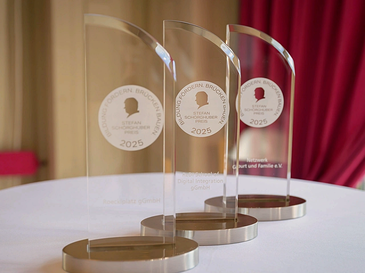 Preisträgerin des Stefan Schörghuber Preises auf der Bühne