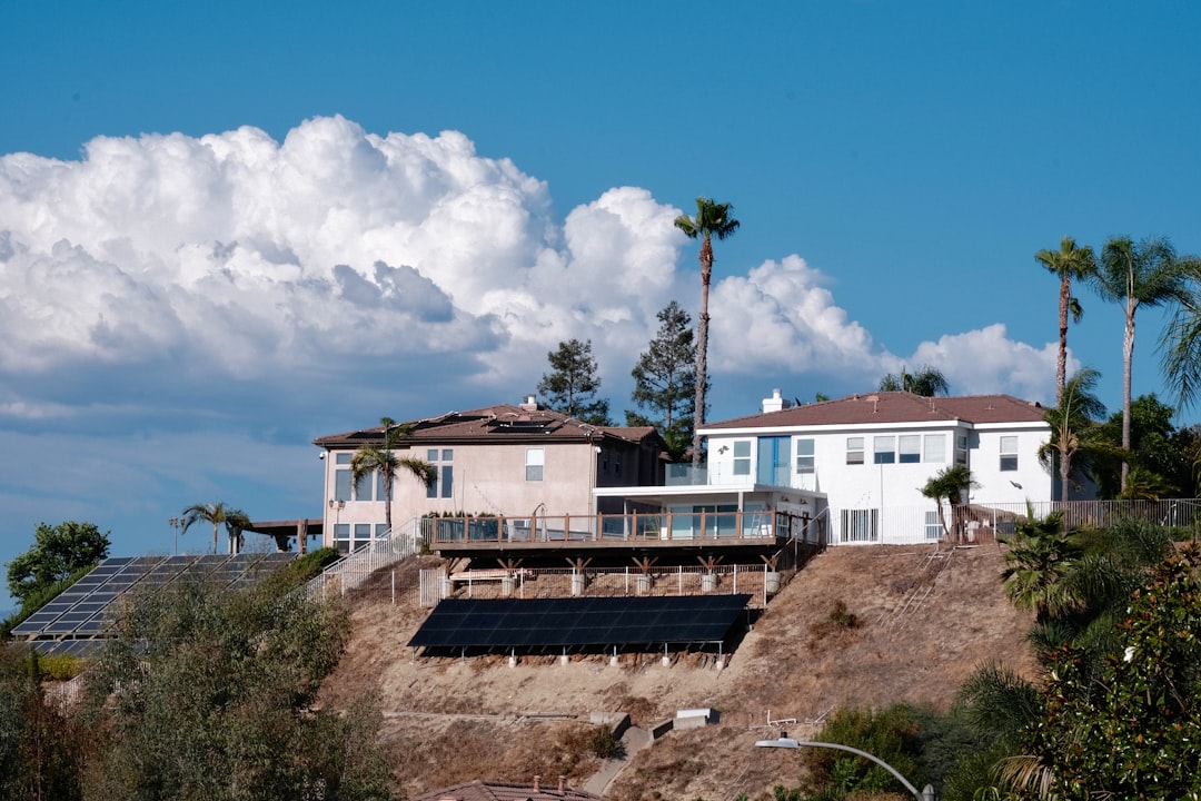 The Great HVAC Debate: Choosing Between Air Source and Geothermal