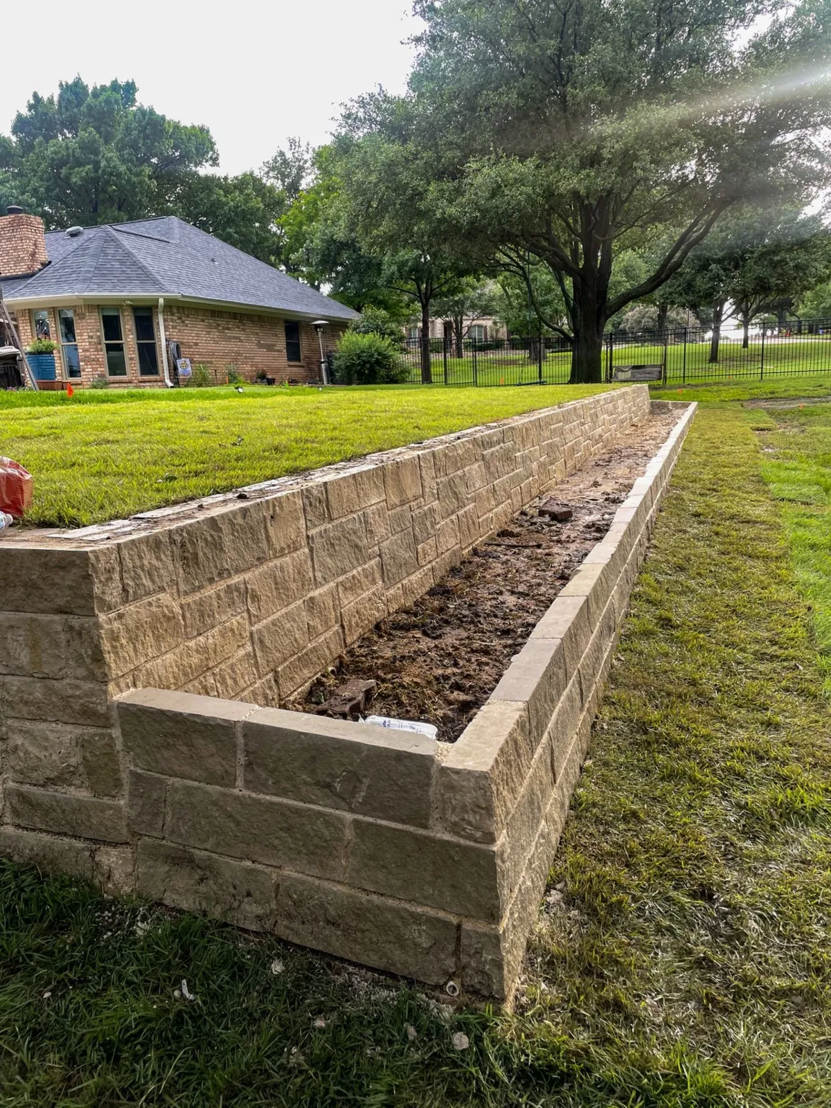 concrete retaining wall contractors near me