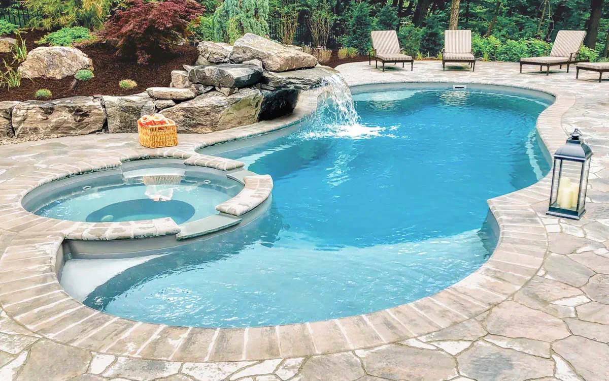 commercial landscaping maintenance