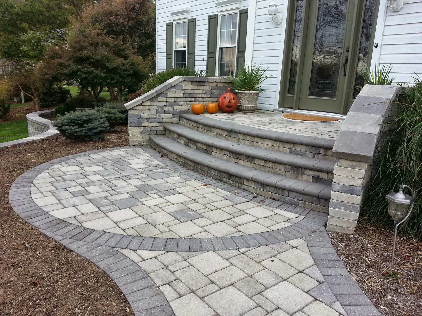 Paver patio with turf inlay design, Southlake TX