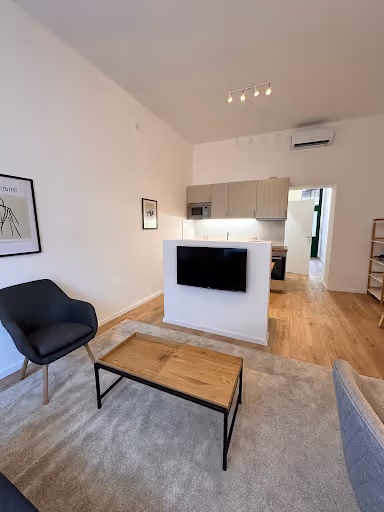 Világos, modern fürdőszoba felújítva