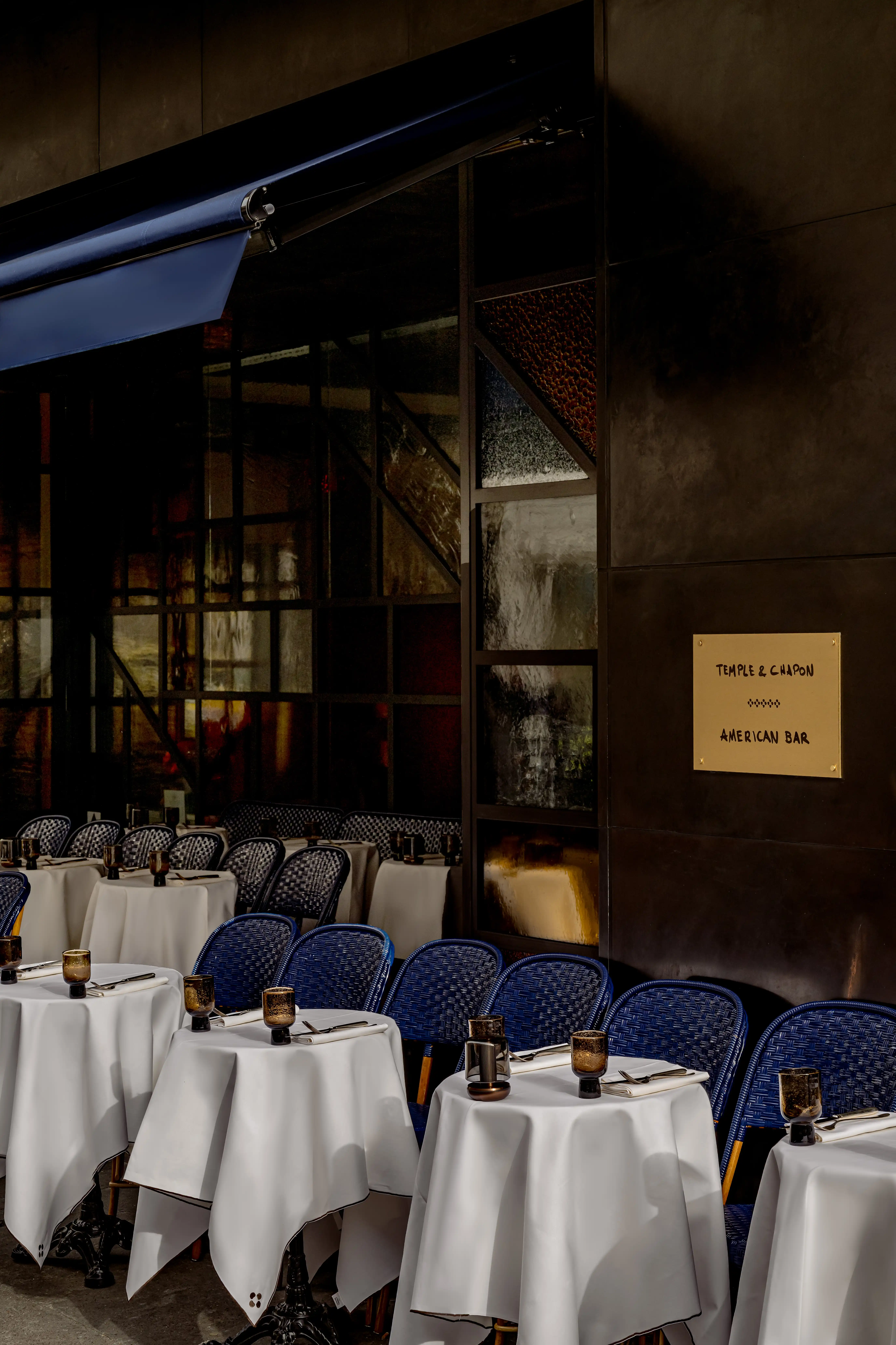 Terrace in Le Marais Temple & Chapon, Paris.