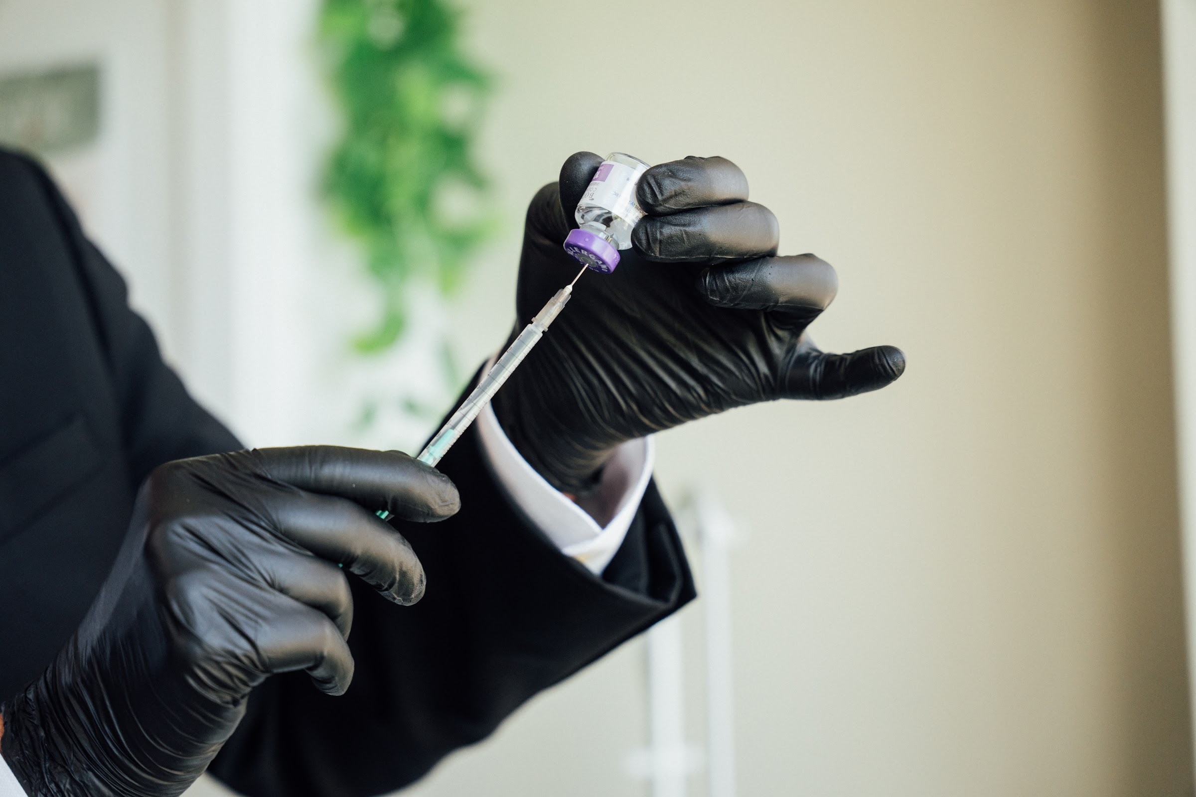 Provider preparing a Botox injection