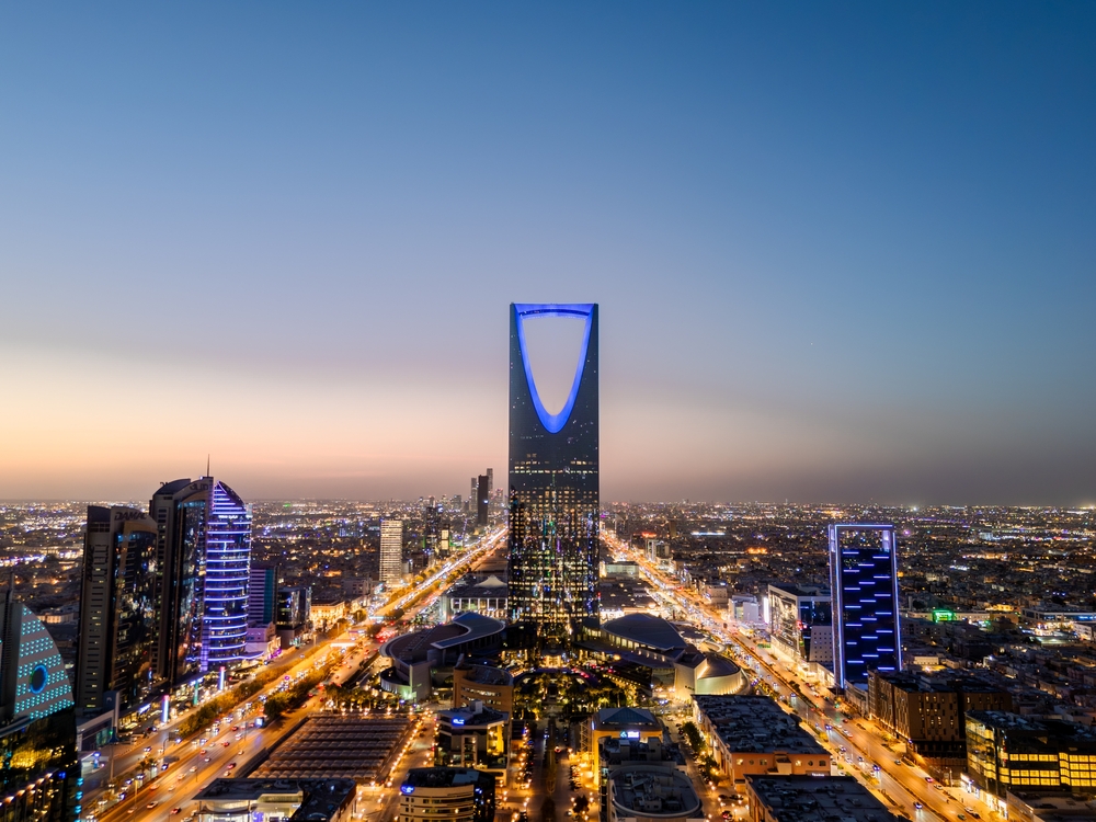 riyadh skyline at night saudi arabia