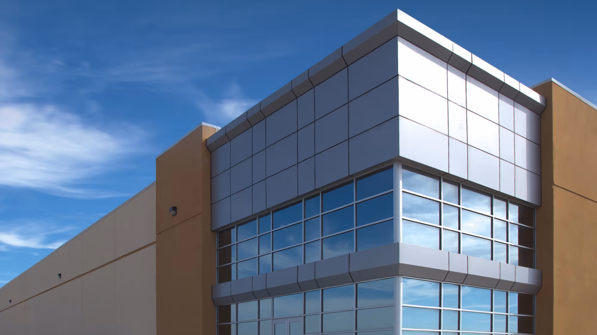 Close up of Espejo IV industrial building.