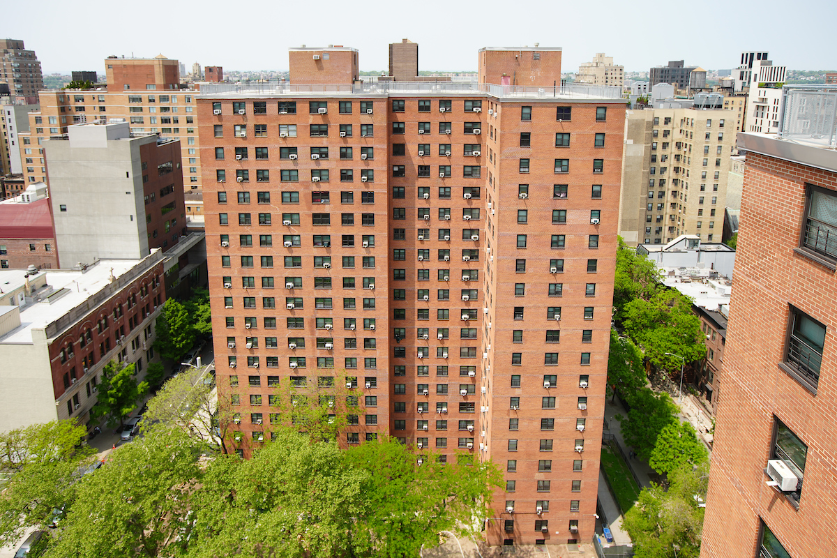 Durable bathroom renovations for large-scale NYCHA projects by Bath Fitter Commercial Solutions