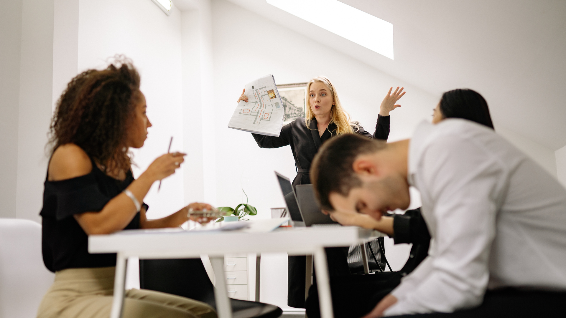 ISO 45001 certification challenges in the USA including documentation gaps, employee resistance, and compliance issues with solutions.