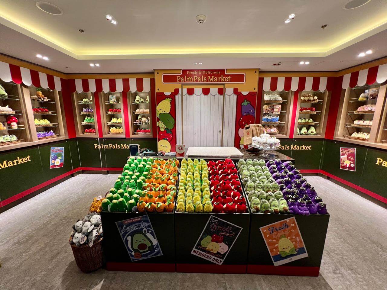 Harding+ launches industry-first Palm Pals retail takeover onboard P&O Cruises’ Iona