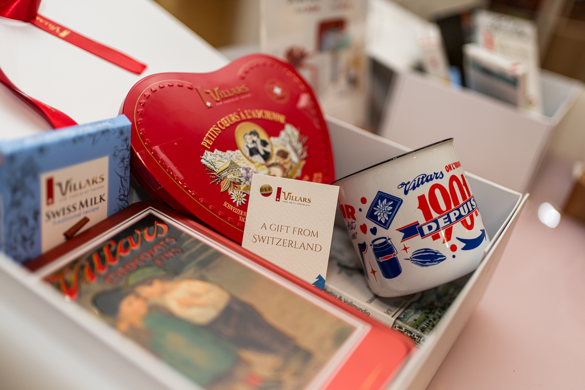 ‘The Magic of Christmas’: Villars partners with Airgate Shops in festive Geneva Airport activation