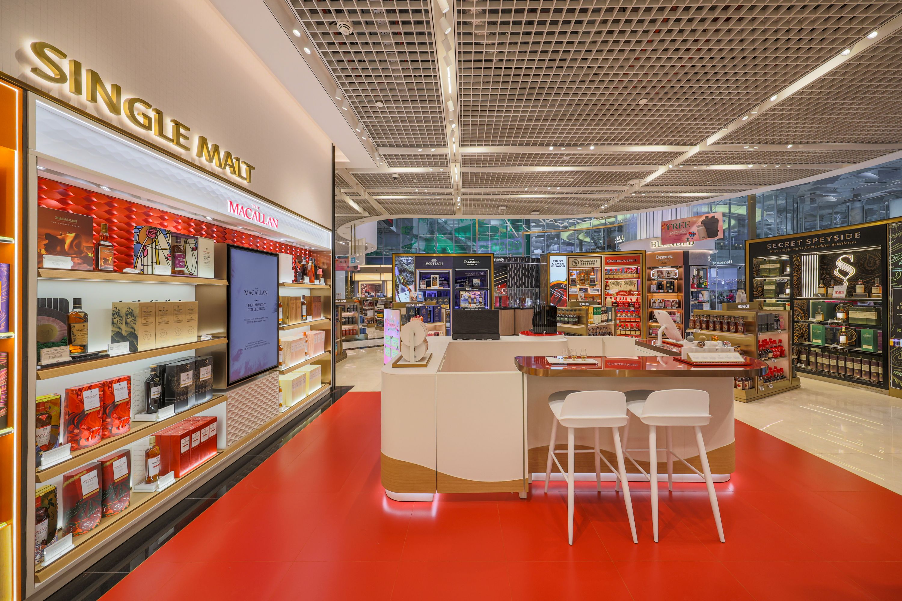 The Macallan debuts multisensorial shop-in-shop at Singapore Changi Airport