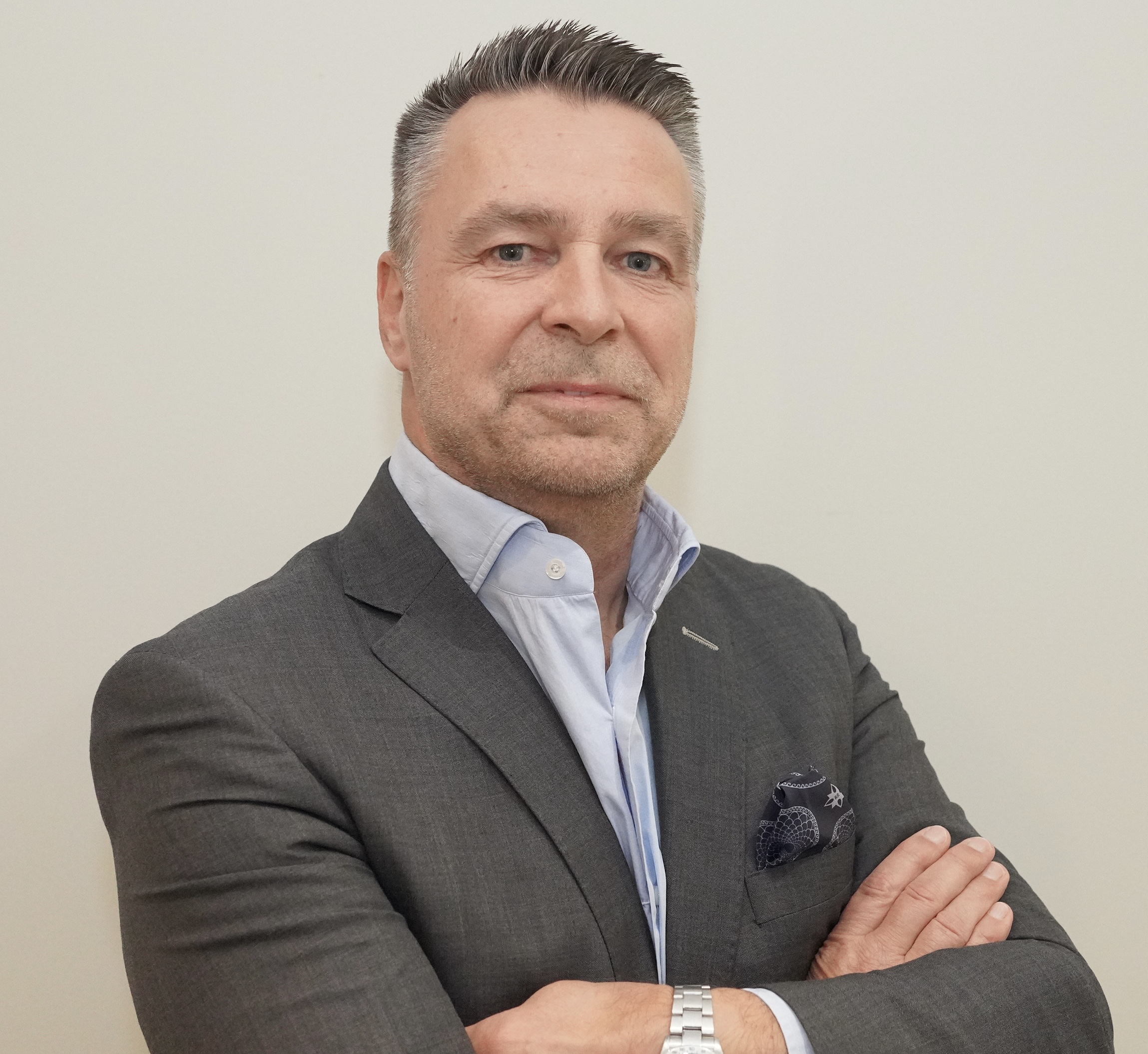 Daniel Riedi IAADFS Chairman René Riedi on Summit momentum and Americas travel ...