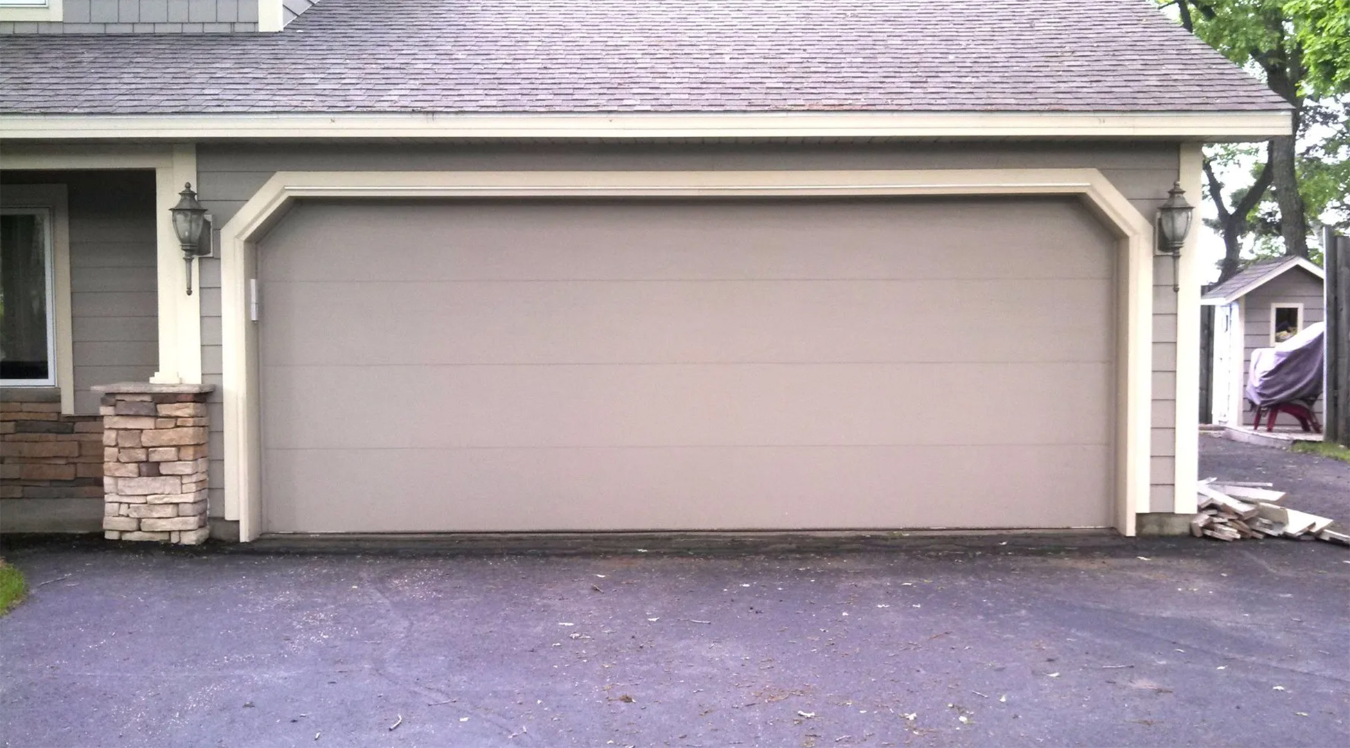 origninal garage door with no windows