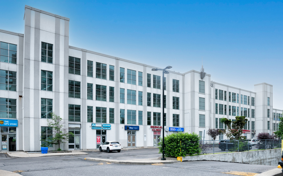Four-storey office and mixed-use commercial building