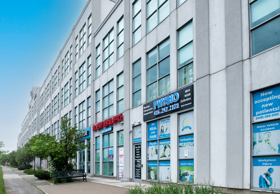 Multi-storey commercial building with ground-floor medical and retail tenants