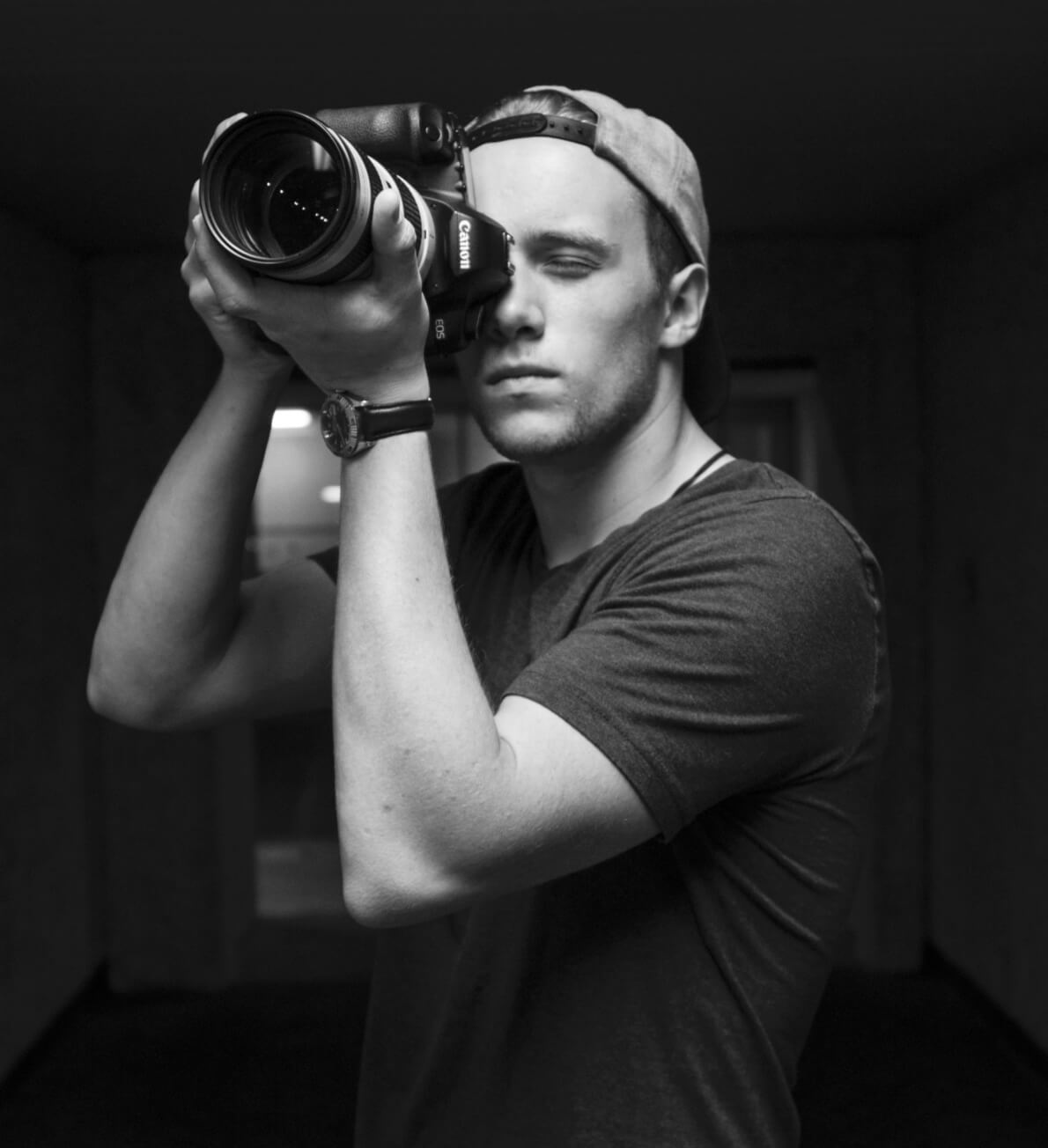 About Photographer - Photographer X Webflow Template