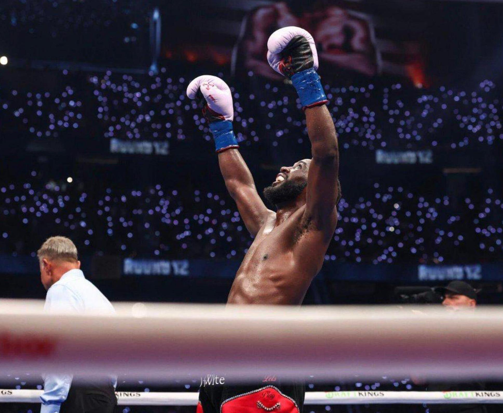 Netflix dévoile le record fou de spectateurs pour le combat Canelo vs Crawford