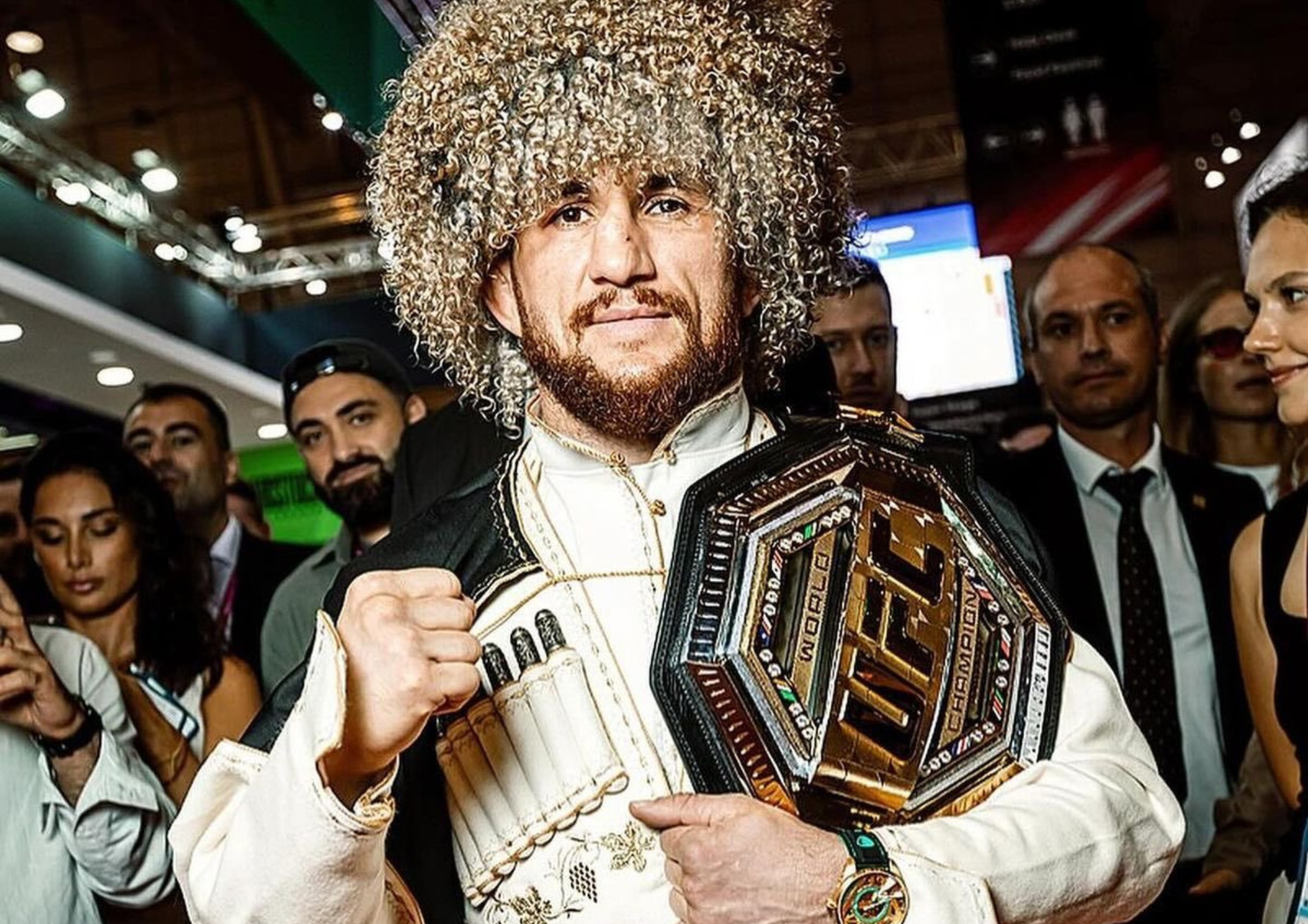 UFC 320 : Merab Dvalishvili conserve sa ceinture et établit un nouveau record