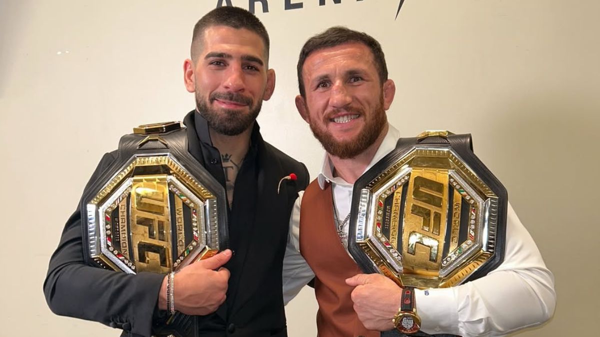 Ilia Topuria félicite Merab Dvalishvili après l’UFC 320