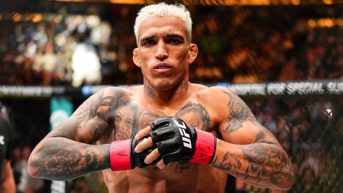 UFC : Charles Oliveira explose encore tous les records 